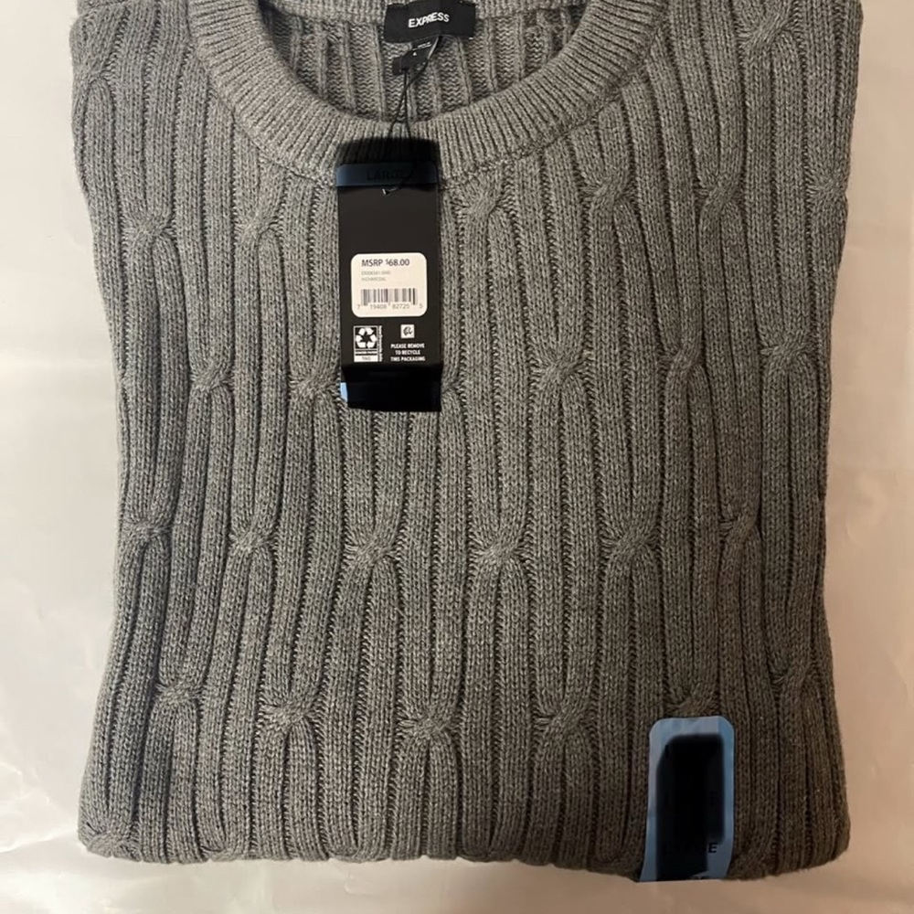 Express Men's Gray Cable Knit Crewneck Sweater
